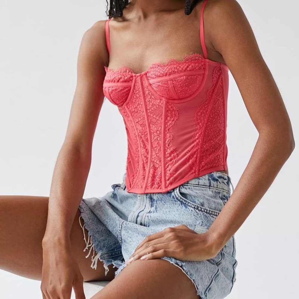 URBAN MODERN LOVE CORSET